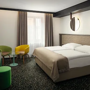 Otel Ea Embassy