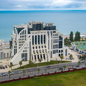 https://the-grand-gloria-hotel.batumihotels.net